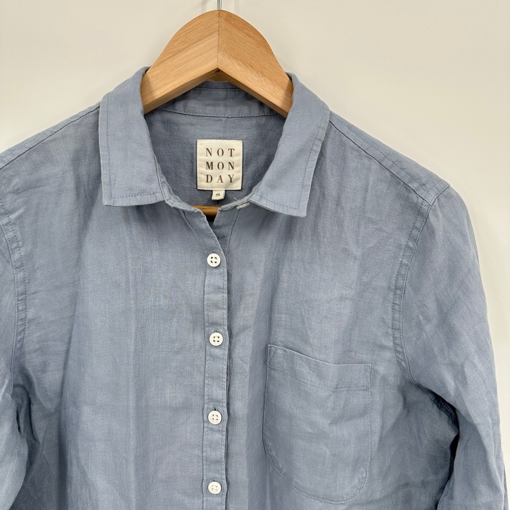 Not Monday Kennedy 100% Linen Button Down Shirt Blue Long Sleeve Pocket Small - Picture 2 of 7
